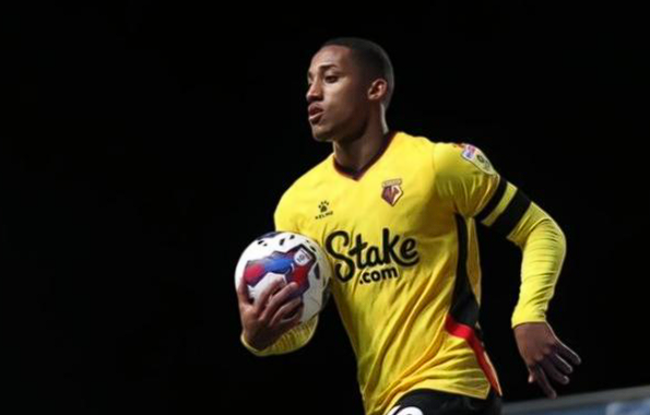 若昂·佩德罗谈与罗塞尼尔交流:位置抉择与个人偏好