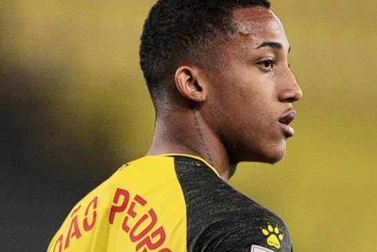 若昂·佩德罗谈与罗塞尼尔交流：位置抉择与个人偏好