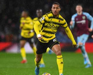 若昂·佩德罗谈与罗塞尼尔交流:位置抉择与个人偏好